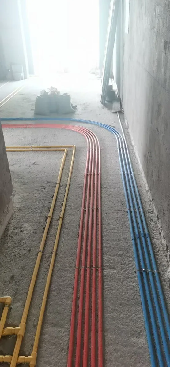 水管布线现场实拍